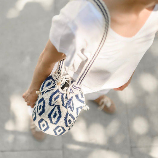 Gehaakte BUCKET BAG | blauw wit